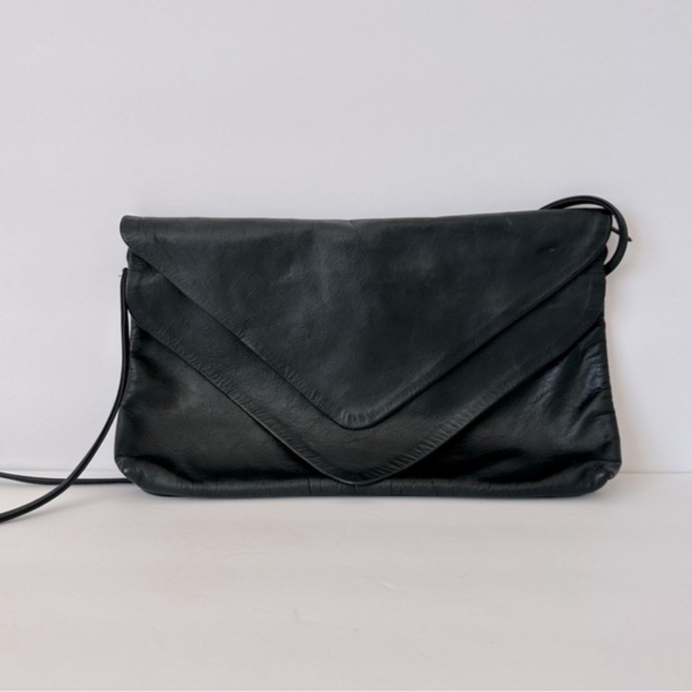 Ohh! Ashley vintage black leather purse